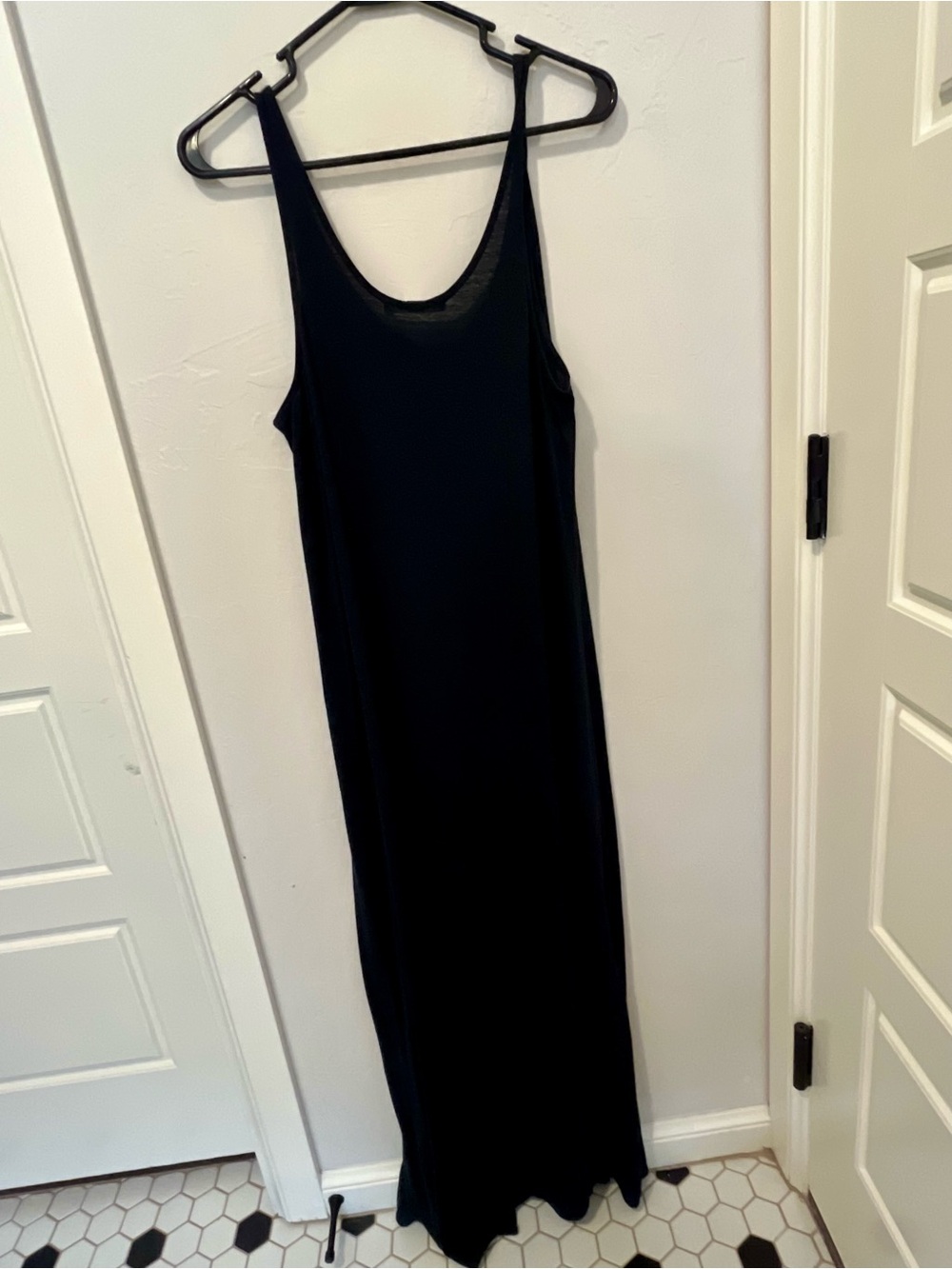 Sleeveless Black Maxi Dress - Minimalist Everyday